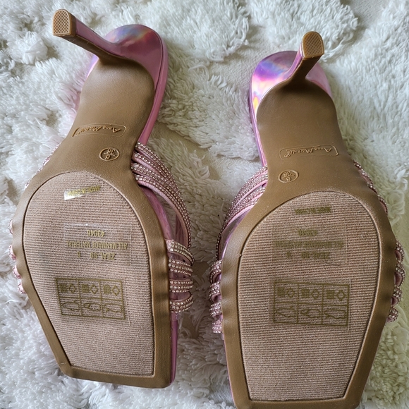 Rhinestone decor stiletto sandals - Picture 9 of 9